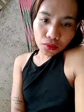 zoeytransph online show from 7, 4, 2026