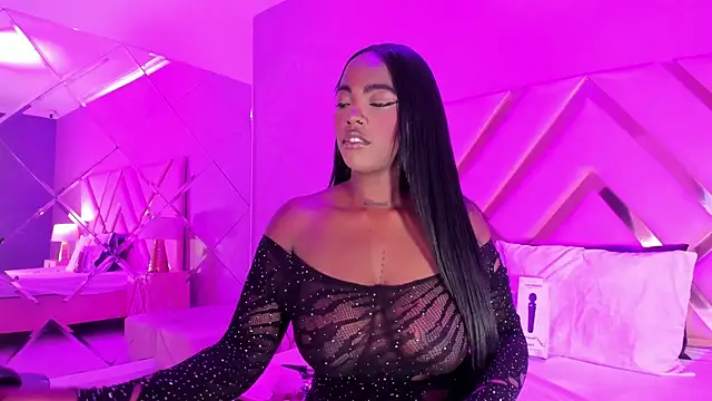 Snapshot of ReinaMiah chatting on 9, 9, 2025 ReinaMiah online show from 9, 9, 2025