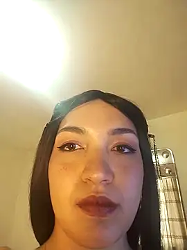 FallsForHerSmile online show from 13, 10, 2025