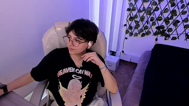 Nathaly ds online show from 9, 10, 2025