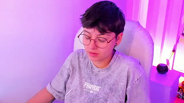 Nathaly ds online show from 25, 3, 2026