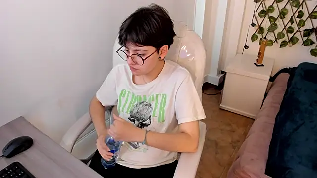 Nathaly ds online show from 13, 11, 2025