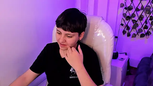 Nathaly ds online show from 18, 3, 2026