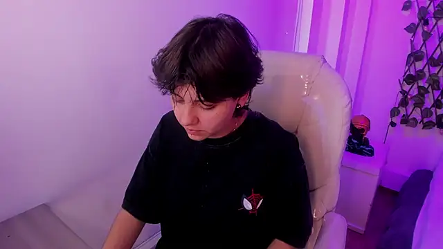 Nathaly ds online show from 3, 2, 2026