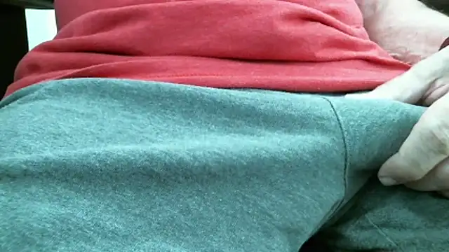 nikgurthaz online show from 12, 4, 2026