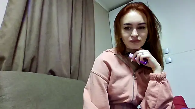 Requellia online show from 5, 10, 2025