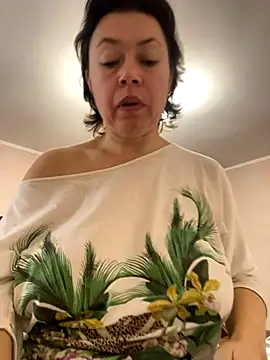 Kiravix online show from 19, 12, 2025