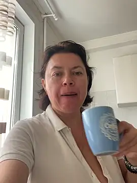 Kiravix online show from 13, 10, 2025