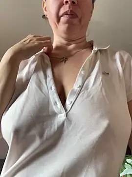 Kiravix online show from 11, 4, 2026