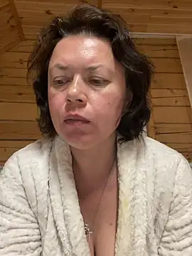 Kiravix online show from 5, 4, 2026