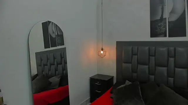 dakota roussee online show from 5, 11, 2025