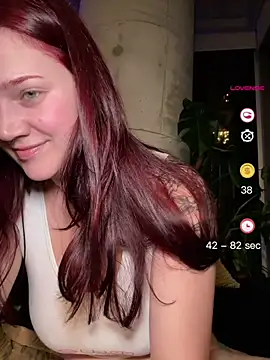 Snapshot of zarialove chatting on 25, 6, 2026 zarialove online show from 25, 6, 2026