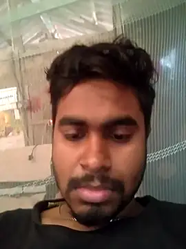 Snapshot of Rohit4500 chatting on 14, 12, 2025 Rohit4500 online show from 14, 12, 2025