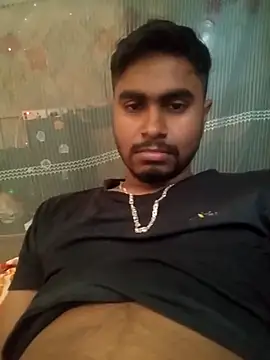 Snapshot of Rohit4500 chatting on 17, 12, 2025 Rohit4500 online show from 17, 12, 2025