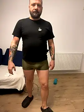 Snapshot of DavidMaros chatting on 28, 11, 2025 DavidMaros online show from 28, 11, 2025