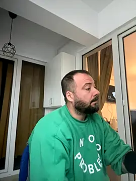 Snapshot of DavidMaros chatting on 4, 11, 2025 DavidMaros online show from 4, 11, 2025