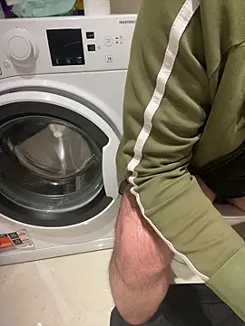 Snapshot of DavidMaros chatting on 29, 10, 2025 DavidMaros online show from 29, 10, 2025