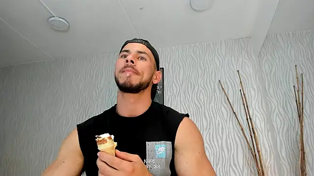 Snapshot of dylan_jacobx chatting on 17, 2, 2026 dylan jacobx online show from 17, 2, 2026