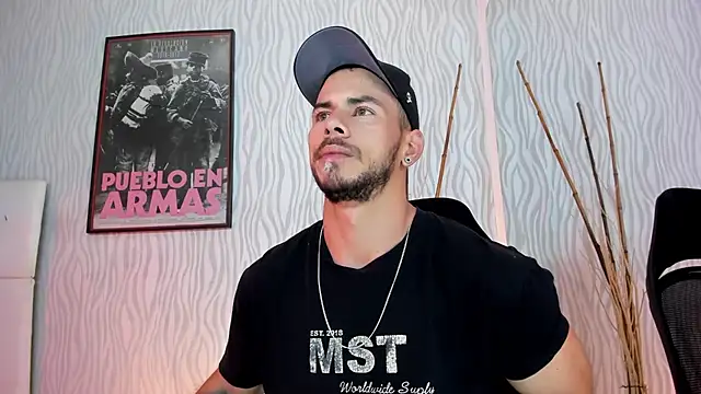 Snapshot of dylan_jacobx chatting on 17, 1, 2026 dylan jacobx online show from 17, 1, 2026