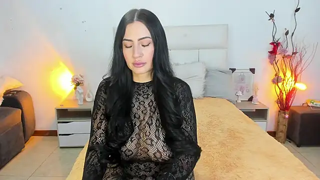 Snapshot of hannahdvil1 chatting on 21, 11, 2025 hannahdvil1 online show from 21, 11, 2025