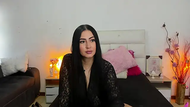 Snapshot of hannahdvil1 chatting on 12, 9, 2025 hannahdvil1 online show from 12, 9, 2025