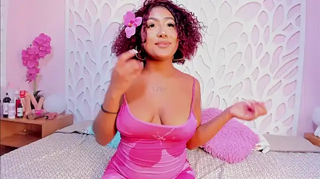 Emmadancer online show from 19, 9, 2025