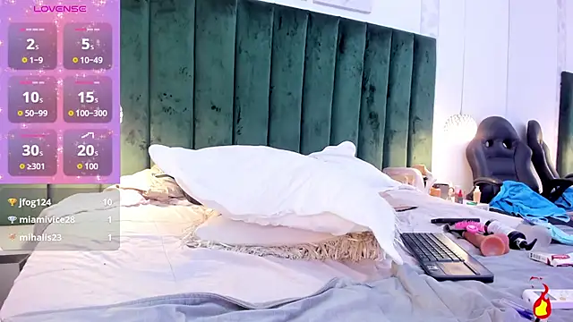 PaulinaGame online show from 5, 1, 2026