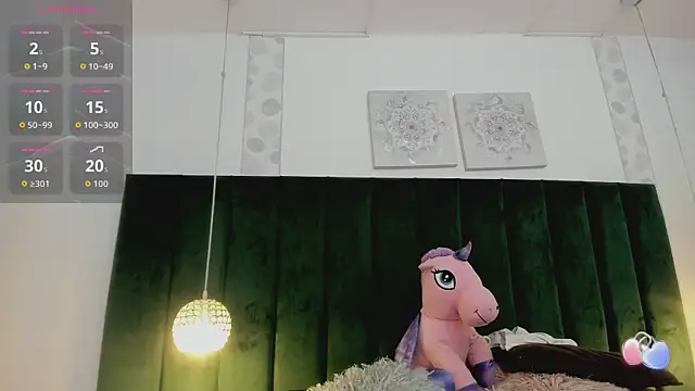 PaulinaGame online show from 12, 9, 2025