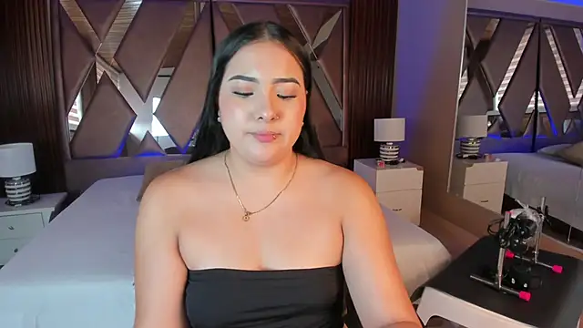 sofiacaramel online show from 10, 10, 2025