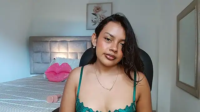 Snapshot of Mariannexoxx chatting on 22, 12, 2025 Mariannexoxx online show from 22, 12, 2025