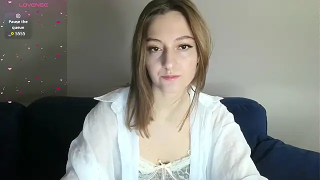 white liillyy online show from 6, 2, 2026