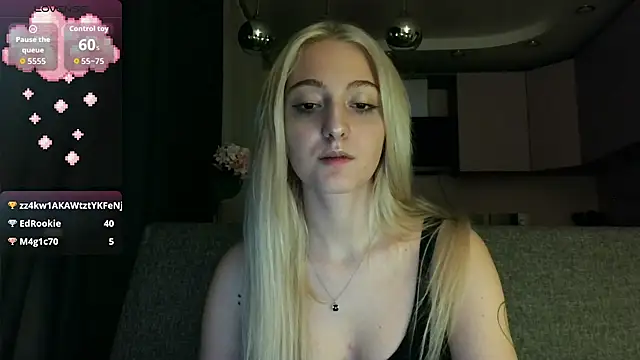 white liillyy online show from 18, 9, 2025