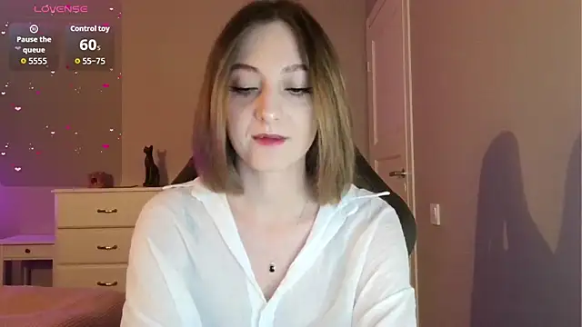 white liillyy online show from 23, 6, 2026