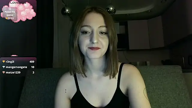 white liillyy online show from 4, 11, 2025