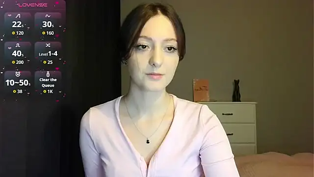 white liillyy online show from 2, 4, 2026