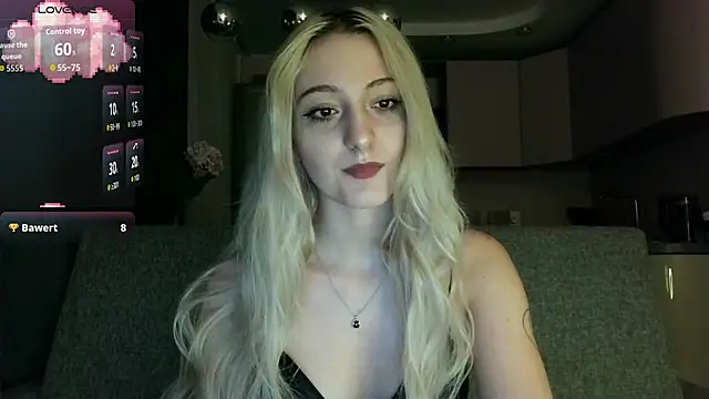 white liillyy online show from 9, 9, 2025