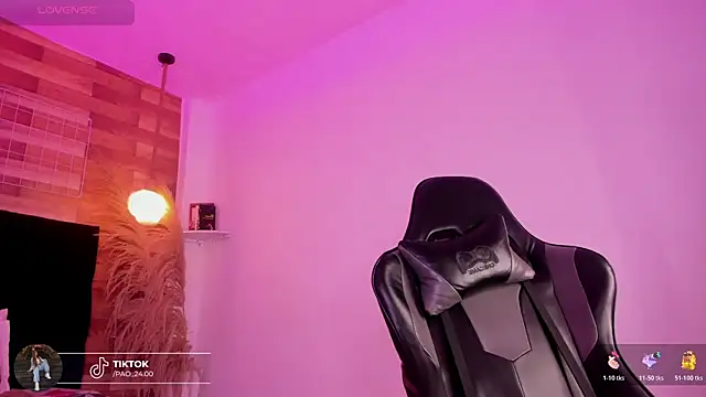 Emily brown04 online show from 29, 3, 2026