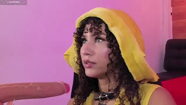 Emily brown04 online show from 11, 1, 2026