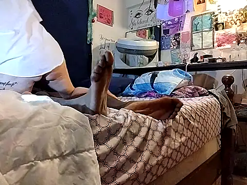 Snapshot of SnowBunny1224 chatting on 26, 9, 2025 SnowBunny1224 online show from 26, 9, 2025