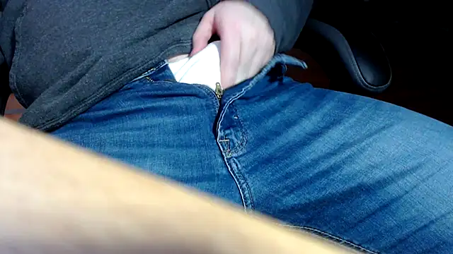 whitewagonsuck online show from 4, 4, 2026