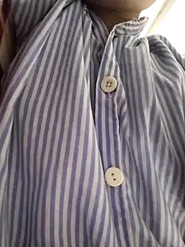 Windy sexyy online show from 8, 11, 2025