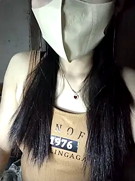 Windy sexyy online show from 6, 10, 2025