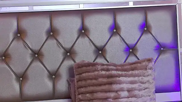 LunaHart online show from 1, 3, 2026