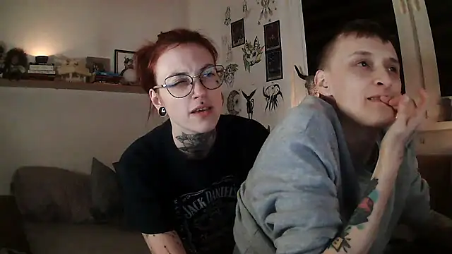 Snapshot of Zelesuida chatting on 30, 10, 2025 Zelesuida online show from 30, 10, 2025