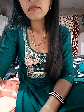 Paakhi-Singh online show from 24, 4, 2026