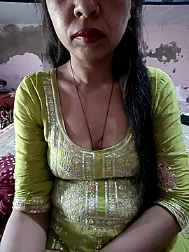 Paakhi-Singh online show from 22, 12, 2025