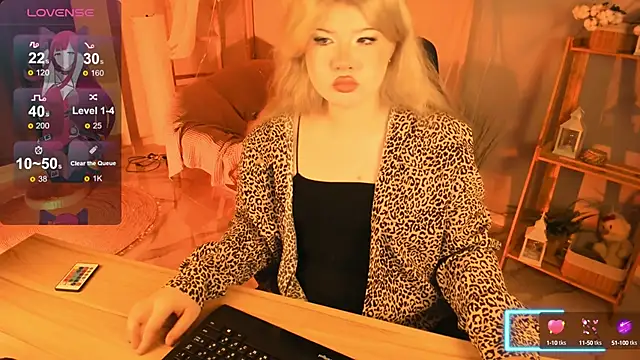 LilithNelson online show from 11, 9, 2025