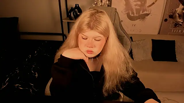 LilithNelson online show from 7, 10, 2025