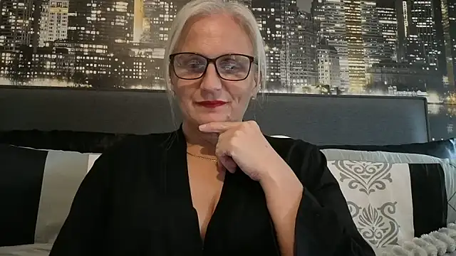 Velvet-Secrets online show from 21, 10, 2025