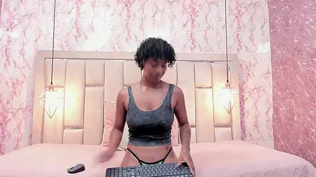 Snapshot of WILD_FIREE_ chatting on 14, 11, 2025 WILD FIREE online show from 14, 11, 2025